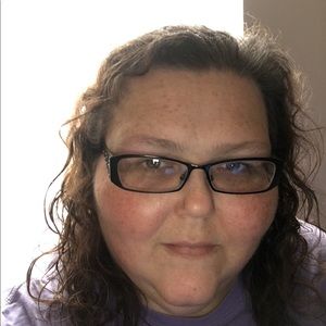 Meet your Posher, Jeanette